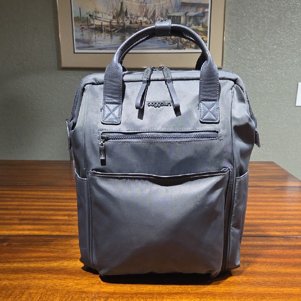 Baggallini Soho Backpack